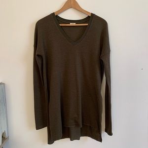 Aritzia Wilfred Sherbrooke Sweater Top Side Slit